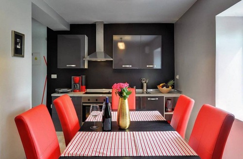 Liznjan House | 90 m² House ∙ 2 bedrooms ∙ 5 guests