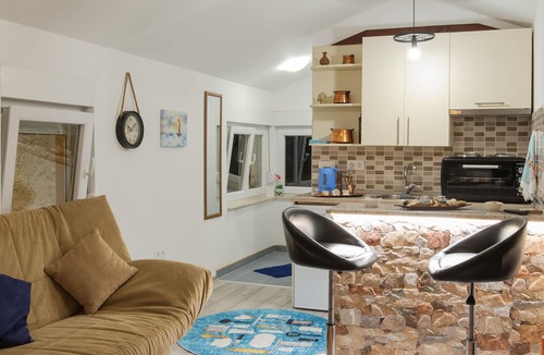 Mostar House | A home witha view Sky -attic