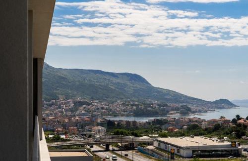 Mejasi Apartment | A2 - modern apt with the terrace & sea view