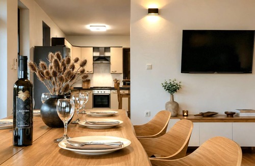 Veliko Trojstvo House | Active relaxation and total peace with an indoor pool, sauna, two hot tubs, and Bilogora landscapes.