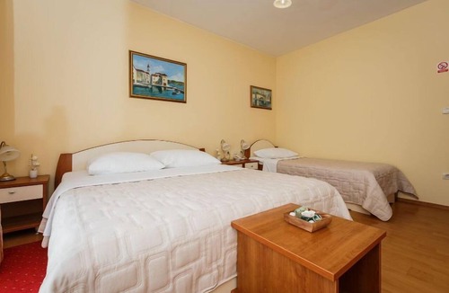 Kastel Stafilic Hotel | Adria