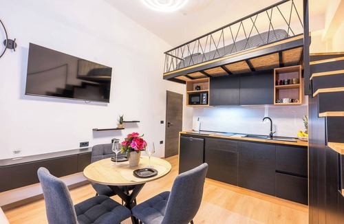 Koper Apartment | Alter 26 Urban Apartment with free parking, Koper, Slovenia