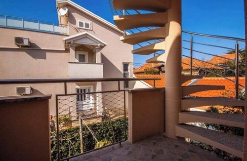 Zadar House | Amalia Apartments in Zadar, 5 minutes from the beach