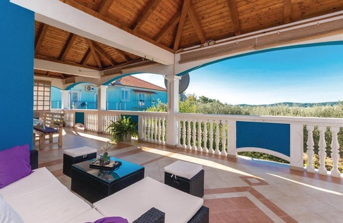 Bibinje Apartment | Amazing apartment in Bibinje with WiFi