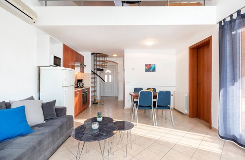 Banjole Apartment | Amazing apartment in Volme with WiFi