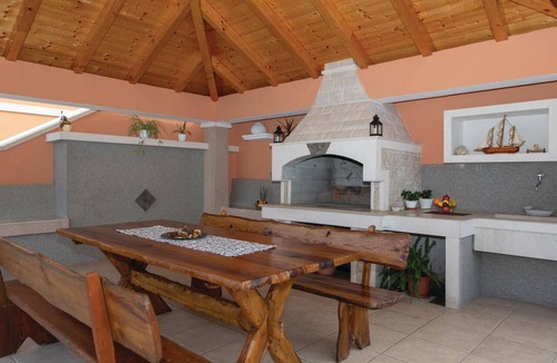 Prigradica House | Amazing home in Blato
