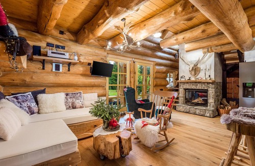 Hlevci House | Amazing home in Hlevci with sauna