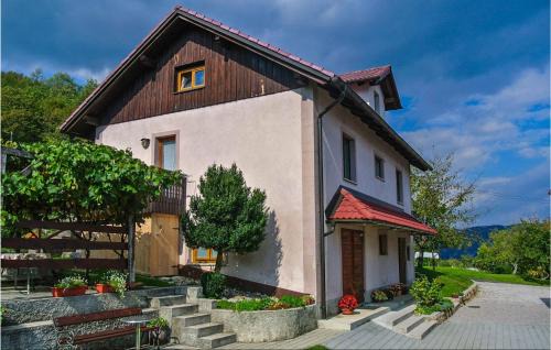 Kostel House | Amazing Home In Kostel With Wifi