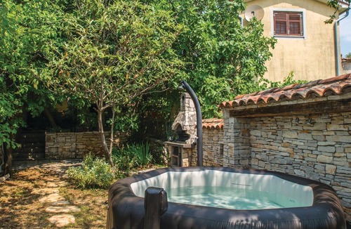 Nedescina House | Amazing home in Nedescina with sauna