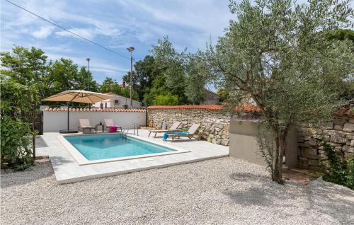 Buici House | Amazing Home In Porec