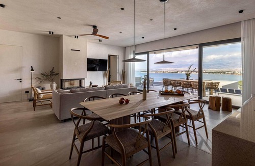 Povljana House | Amazing home in Povljana with private swimming pool, can be inside or outside