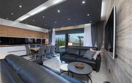 Privlaka House | Amazing Home In Privlaka