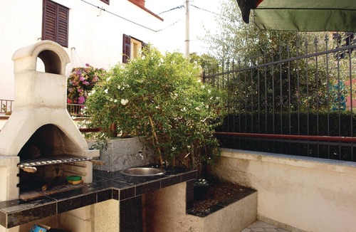 Pomer House | Amazing home in Pula with WiFi