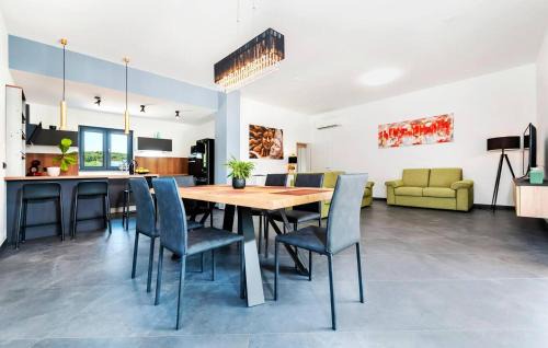 Borik House | Amazing Home In Rovinj