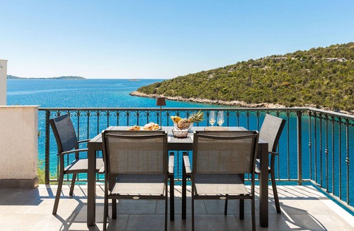 Vinisce House | Amazing home in Vinisce