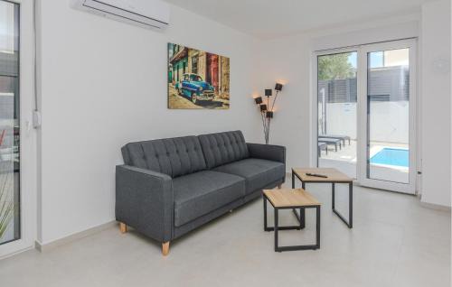 Vrsi House | Amazing Home In Vrsi With Wifi