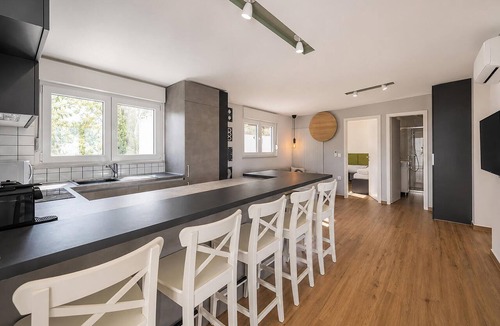 Brisevo House | Amazing home in Zerava