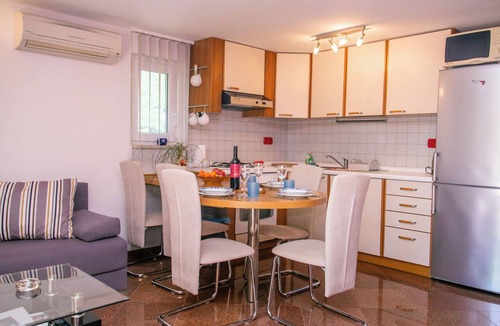Obrs Apartment | Apartment Karmen (72411-A1) - Moscenicka Draga (Opatija)