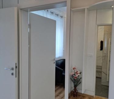 Bezigrad District Apartment | Apartma Ema 1