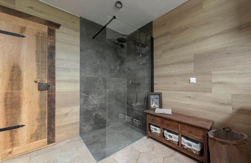 Novo Mesto Apartment | Apartma Etno Izba