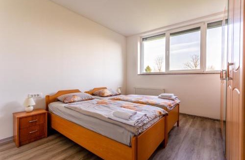 Menges Apartment | Apartma Majdas
