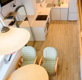 Praprotna Polica Apartment | APARTMA RANČ LUŽE