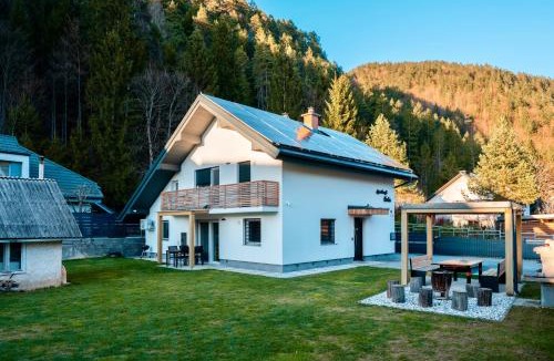 Ratece Apartment | Apartmaji ENIA Rateče-Planica, Kranjska Gora