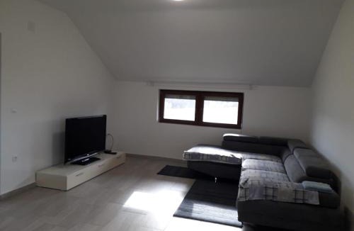 Gvozd House | Apartman-Guest House "Oliver"