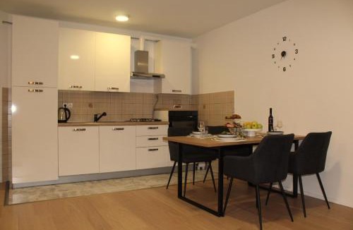Vinkovci Apartment | Apartman Ivona