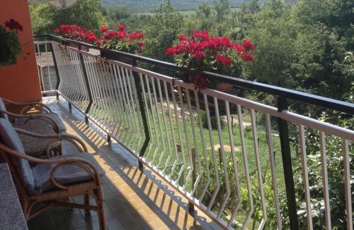 Kozljak Apartment | Apartman Katica