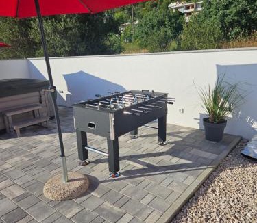 Veliko Brdo Apartment | Apartman Koko with private jacuzzi