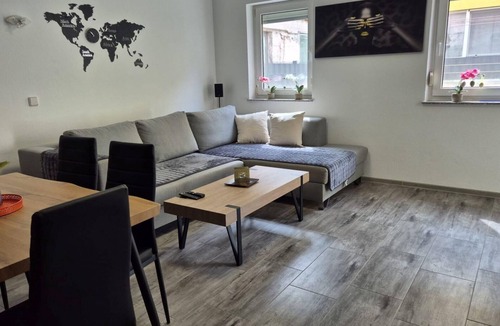 Gregovica Apartment | Apartman Komsic by Villas Guide