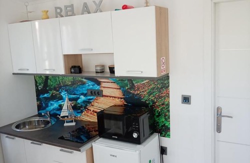 Lozovac Apartment | Apartman Lana, slavice86, 22221 Lozovac