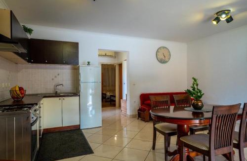 Brna Apartment | Apartman Leon
