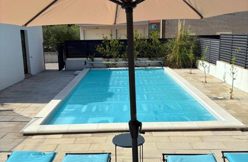 Kastel Stari Apartment | Apartman Luci - Private Heated pool