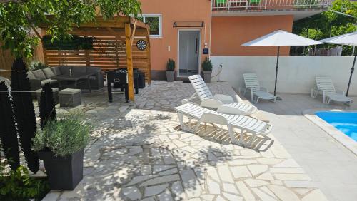 Mejasi Apartment | Apartman Mia with pool1
