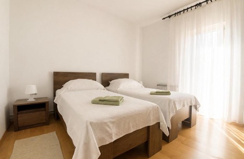 Kadumi Apartment | Apartman NINI - miran odmor u blizini Poreča
