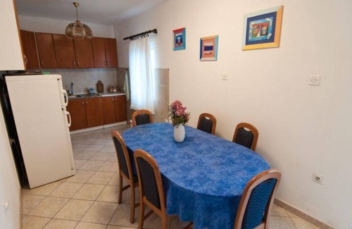 Necujam Apartment | Apartman Olive Garden - Three Bedroom apartment With Sea View