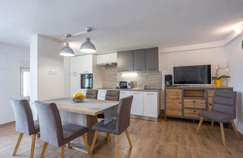 Zrnovnica Apartment | Apartman Pepa Split (Žrnovnica)