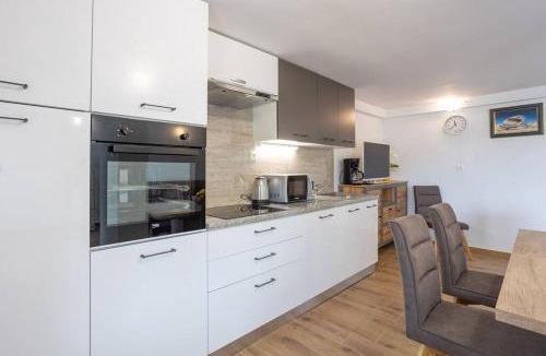 Zrnovnica Apartment | Apartman Pepa Split (Žrnovnica)