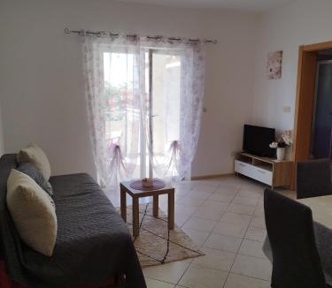 Seget Donji Apartment | Apartman ULA