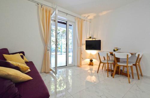 Murter Apartment | Apartmani Dora Murter