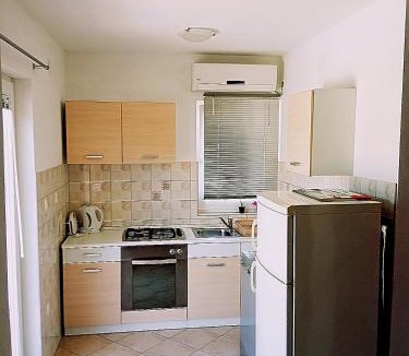 Tijesno Apartment | Apartmani Jasna