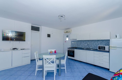 Zastrazisce Apartment | Apartments Vidoni (97751-A1) - Zastrazisce - island Hvar