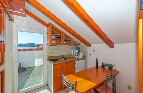 Cove Tri Zala (Zrnovo) Apartment | Apartments Lucija (51261-A3) - Korcula - island Korcula