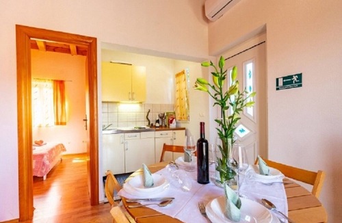 Kneza Apartment | Apartment Željko - amazing sea view: A3 Zeljka(4) - Racisce, Island Korcula, Croatia