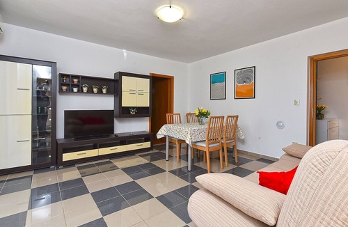 Kapelica Apartment | Apartment 2372 by Interhome
