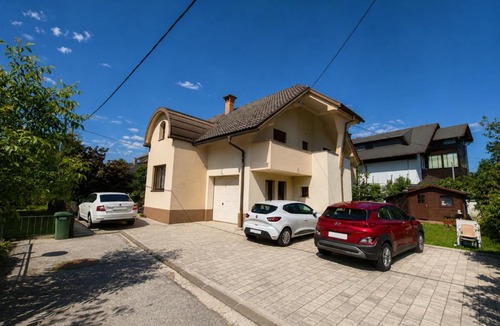 Lesce Apartment | Apartment Alee