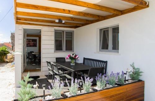 Metohija Apartment | Apartment Badia