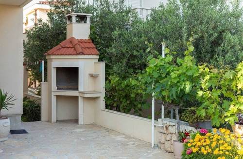 Sevid Apartment | Apartment Bella Vista - Three Bedroom Apartment with Terrace and Sea View(A6)